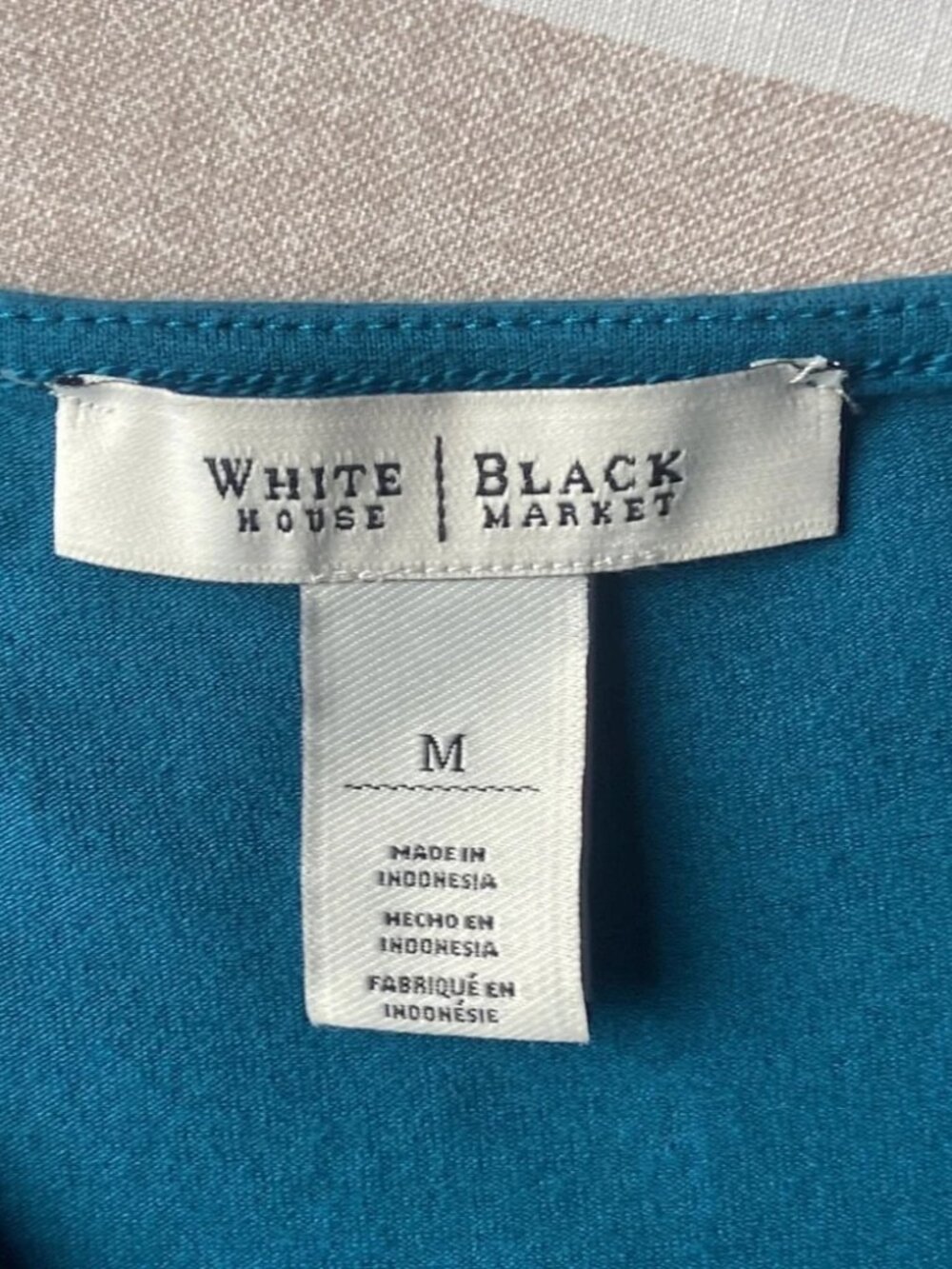 EUC White House Black Market Women’s Teal Draped Neck Sleeveless Top Sz M - Picture 3 of 5